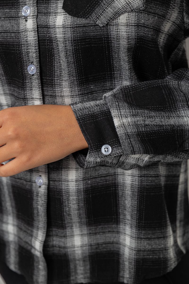 Сорочка жіноча в клітинку, колір чорний, 244R1070-4 - Зображення 6